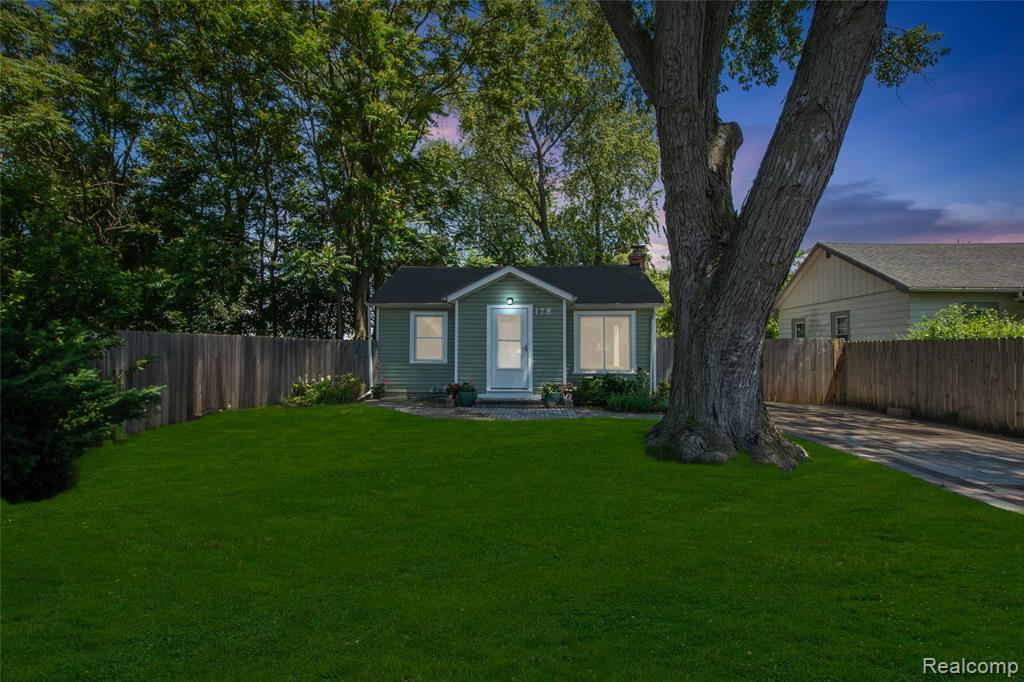 178 Lamay Avenue, Ypsilanti, MI 48198 — Photo 57