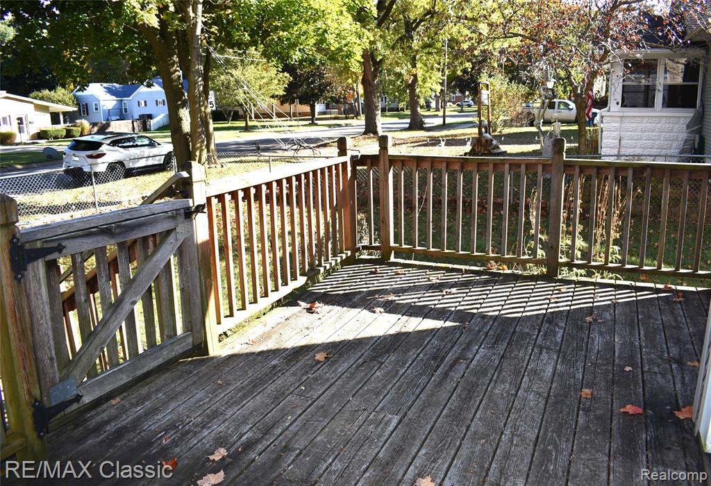 135 Park Avenue, Holly, MI 48442 — Photo 33