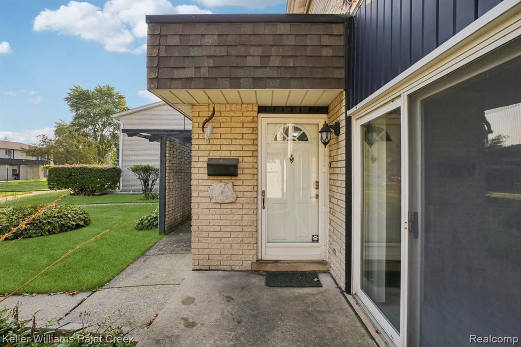 8248 Karam Boulevard, 3, Warren, MI 48093 — Photo 2
