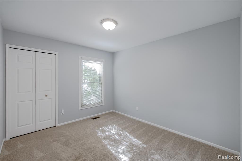 1665 Rosedale Street, West Bloomfield, MI 48324 — Photo 18