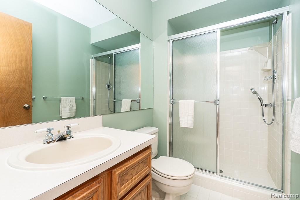 49414 Richmond Court, Shelby Twp, MI 48315 — Photo 28