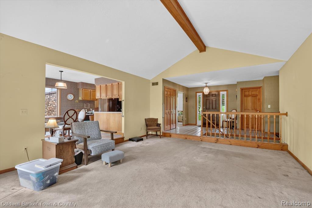 6656 Snowshoe Lane, Brighton, MI 48116 — Photo 9