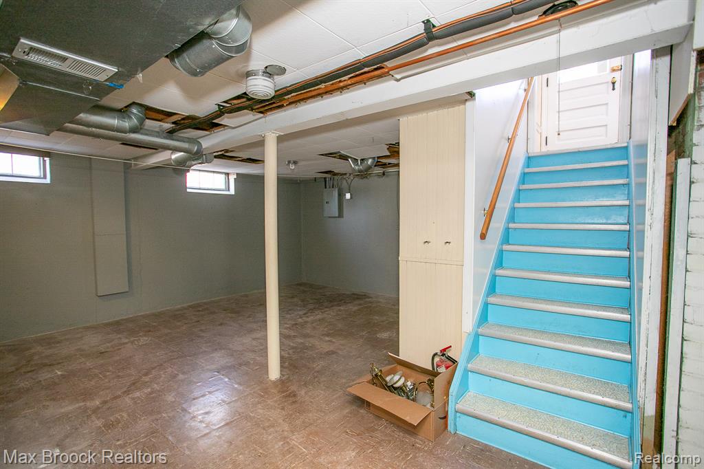 10034 Lasalle Boulevard, Huntington Woods, MI — Photo 41