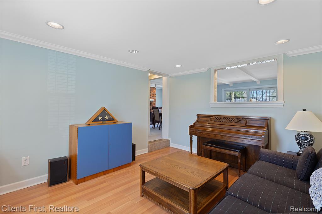9350 BYROMAR Lane, Grosse Ile, MI 48138 — Photo 17
