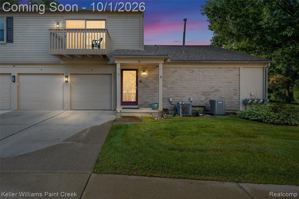 50 Pine Tree Ridge Drive, 4, Waterford, MI 48327