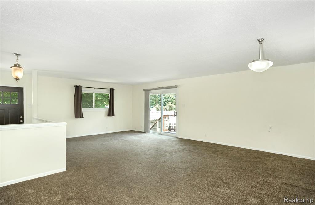 922 Butternut Avenue, Royal Oak, MI 48073 — Photo 3
