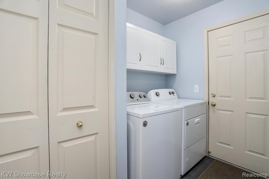 443 CONCORD Drive, Canton, MI 48188 — Photo 18