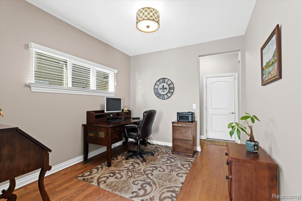 50478 JEFFERSON Street, Canton, MI 48188 — Photo 14