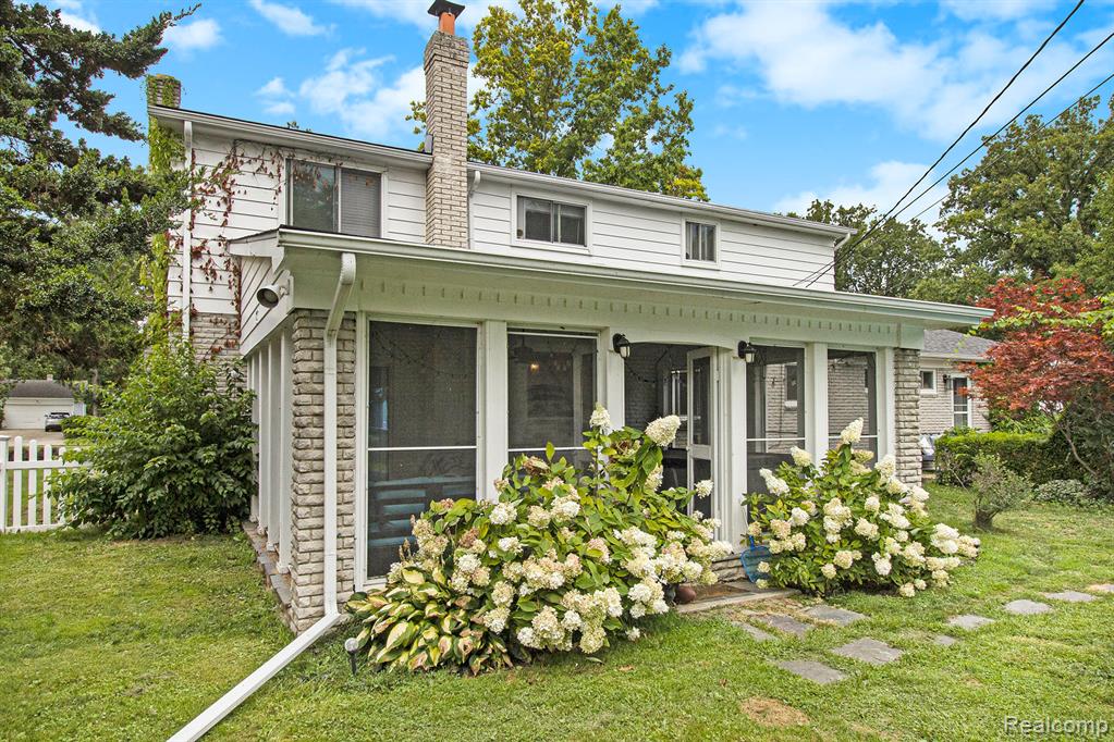 26031 Hidden Lane, Grosse Ile, MI 48138 — Photo 31