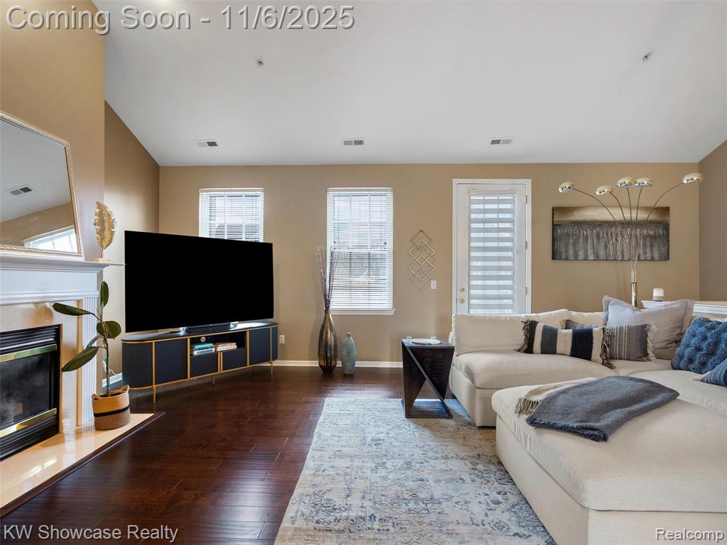 427 Patriot Street, Canton, MI 48188 — Photo 4