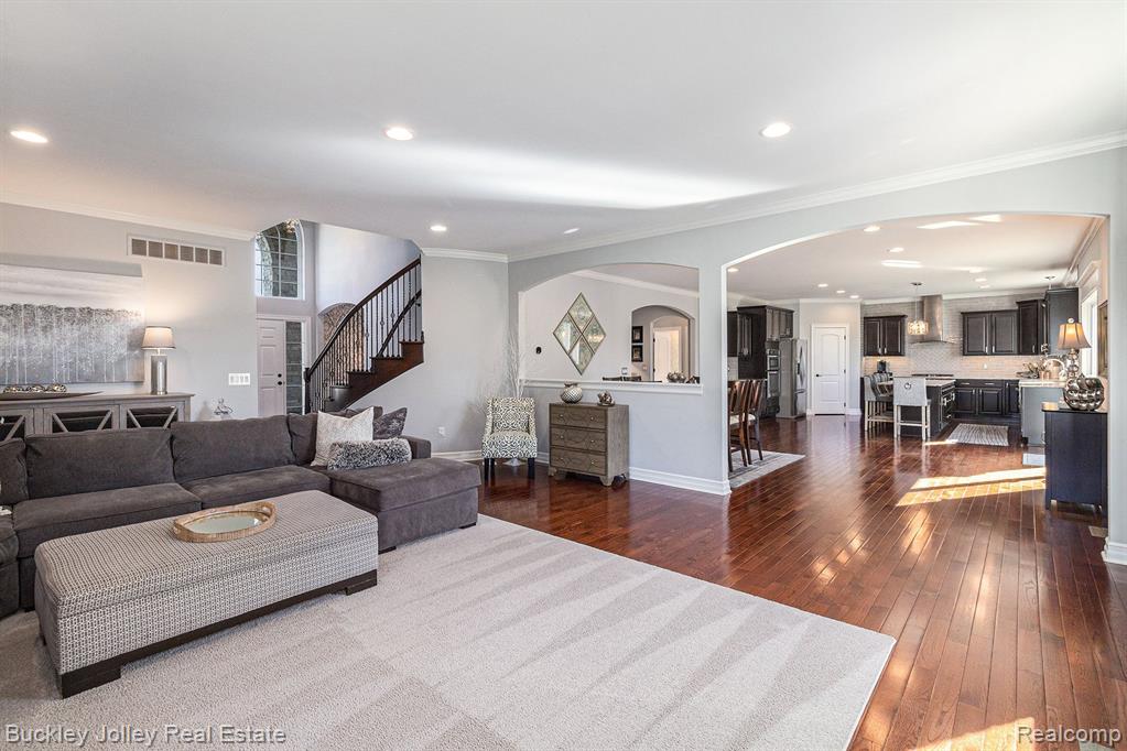 52689 TRAILWOOD Drive, South Lyon, MI 48178 — Photo 31