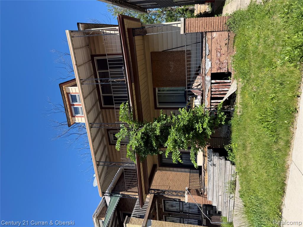 15470 Wildemere Street - Photo 2