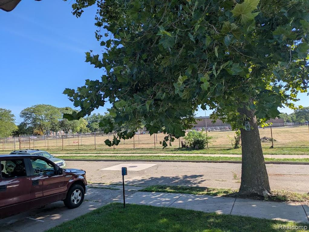 459 Continental Street, Detroit, MI 48215