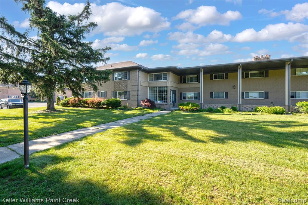2309 Walton Boulevard, 36, Rochester Hills, MI 48309