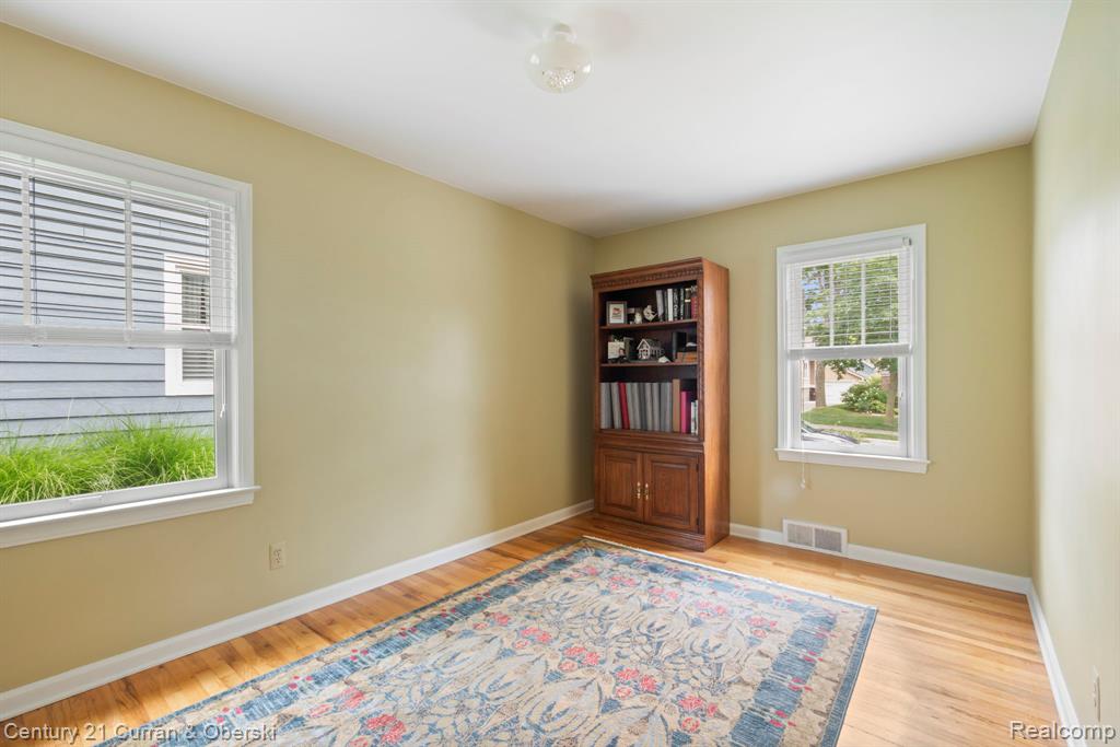 551 N Evergreen Street, Plymouth, MI 48170 — Photo 29