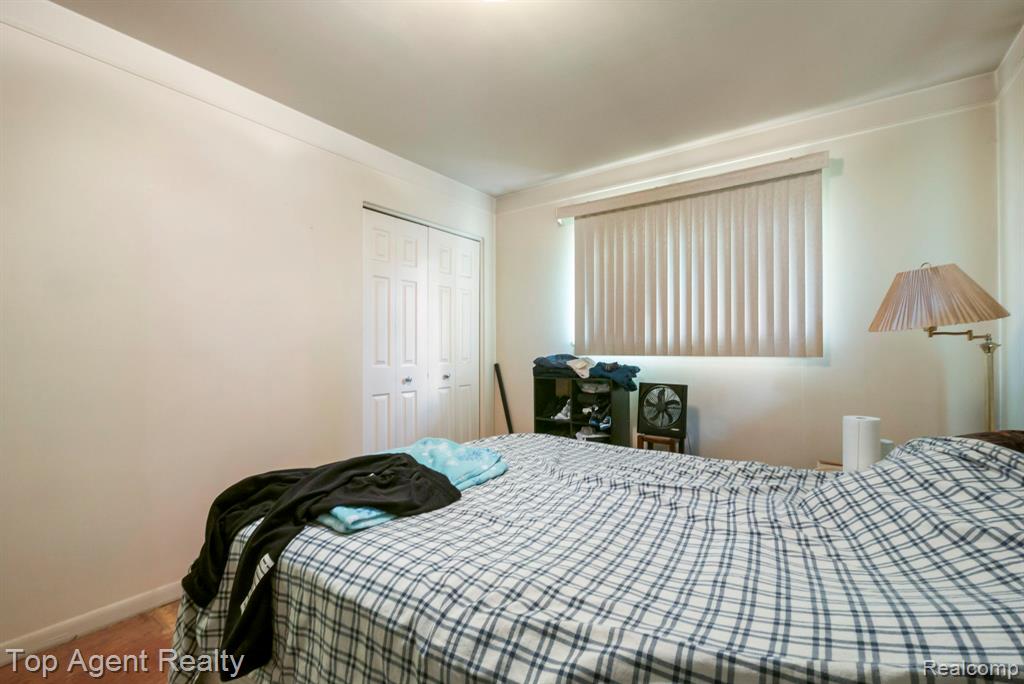 54951 Ridge Road, New Baltimore, MI 48047 — Photo 33