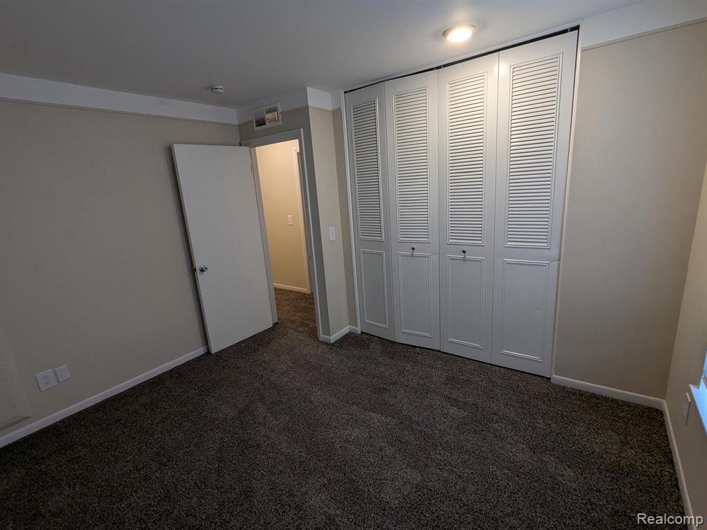 454 N Fox Hills Drive, A-8, Bloomfield, MI 48304 — Photo 24