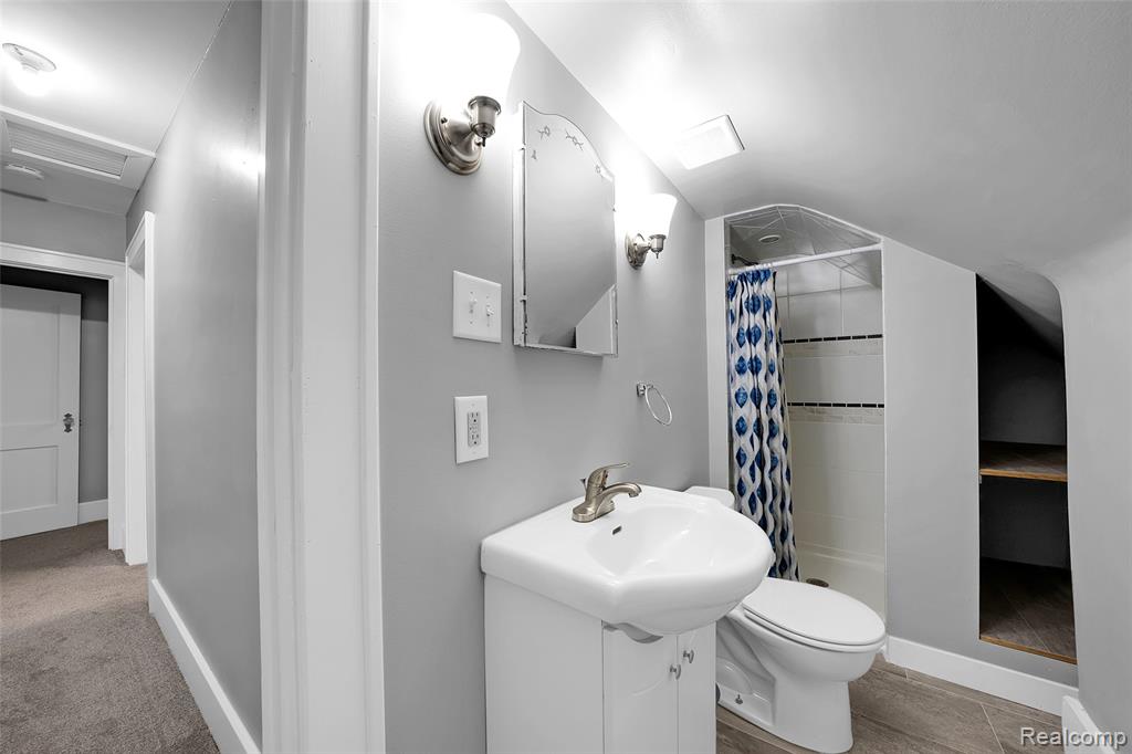 433 N Saginaw Street, Holly, MI 48442 — Photo 30
