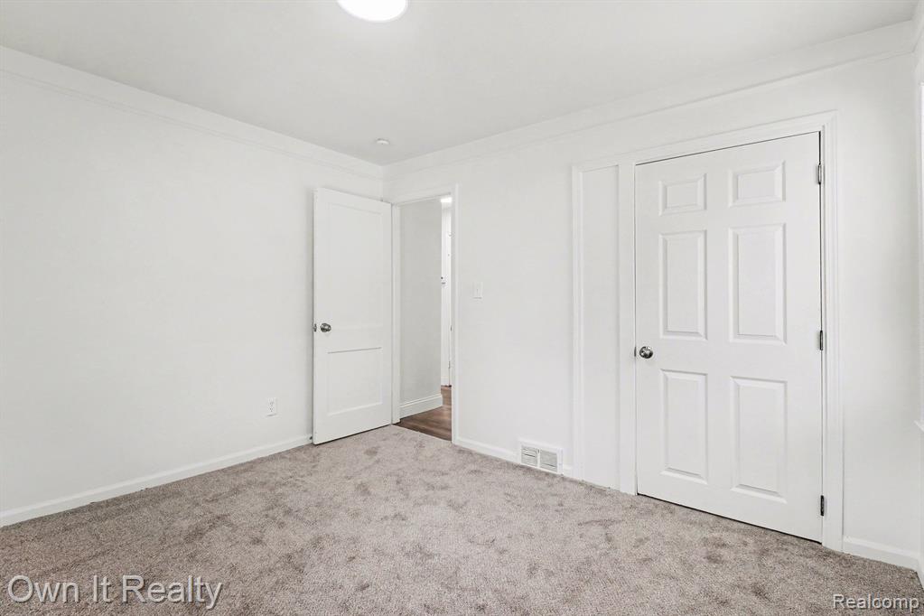 16678 Collingham Drive, Detroit, MI 48205 — Photo 14