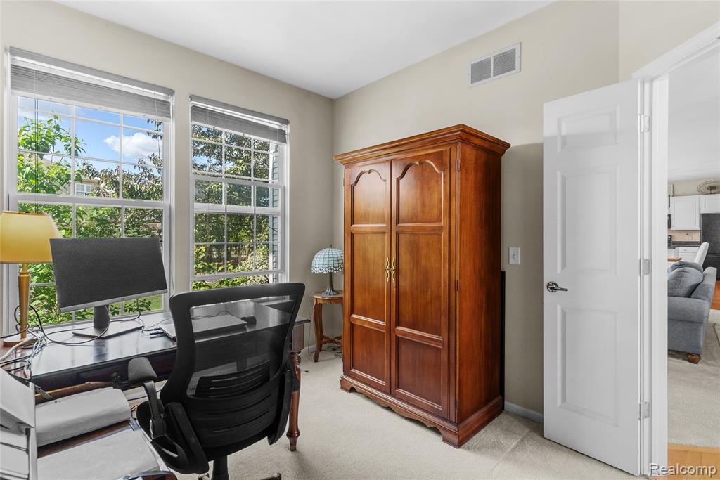 6241 Sapphire Court, Grand Blanc, MI 48439 — Photo 16
