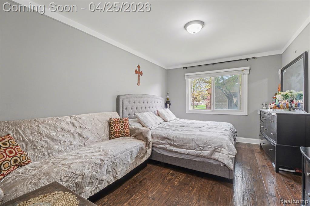 41326 Ambercrest Drive, Sterling Heights, MI 48314 — Photo 11