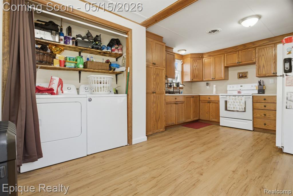 720 Washington Street, Algonac, MI 48001 — Photo 8