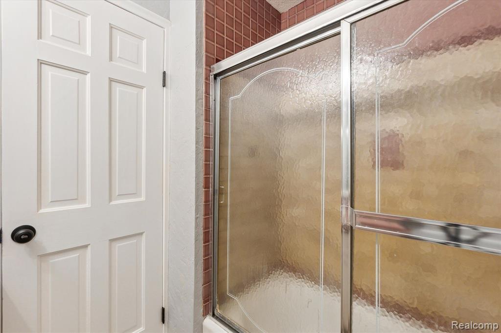 5289 N GEORGETOWN Road, Grand Blanc, MI 48439 — Photo 25