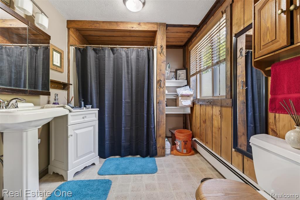 4489 W School Road W, Roscommon, MI 48653 — Photo 18