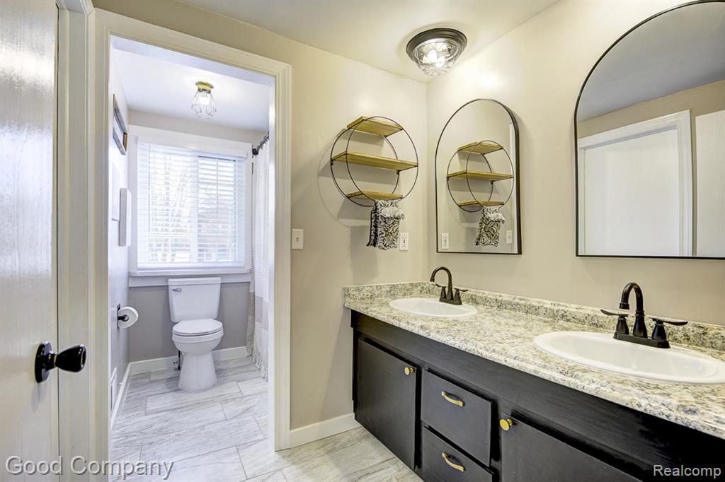 40038 Eagle Drive, Sterling Heights, MI 48310 — Photo 41