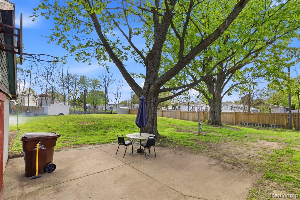 725 Mason Road, Howell, MI 48843 — Photo 31