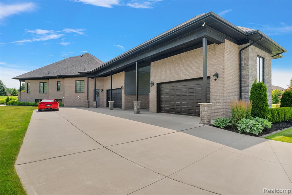 69356 LAKE POINT Court, Bruce, MI 48065 — Photo 48