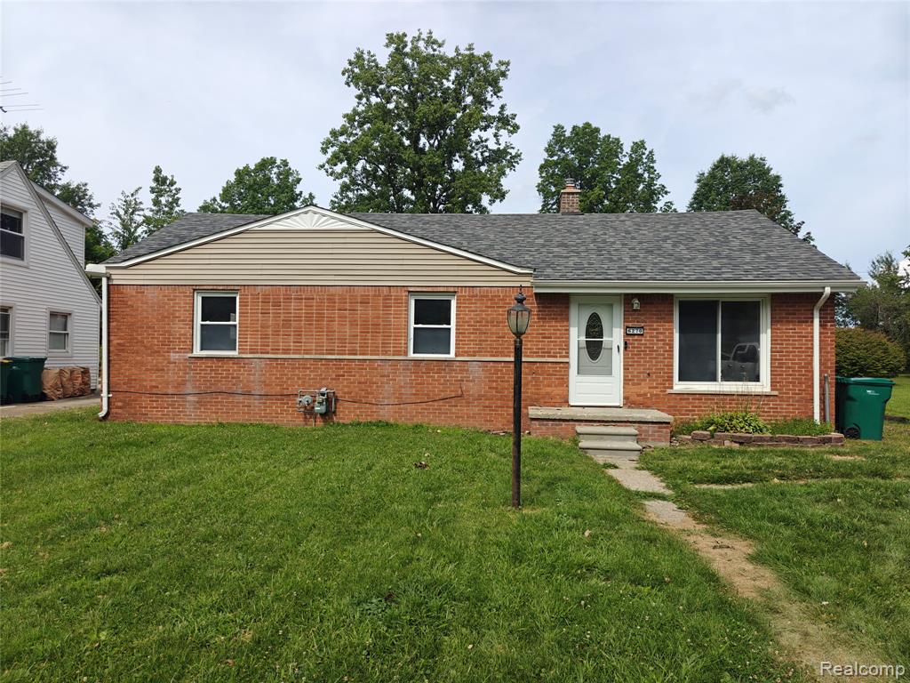 6270 Hunt Street, Romulus, MI 48174