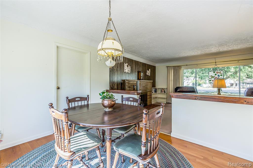 32297 Warren Road, Garden City, MI — Photo 16
