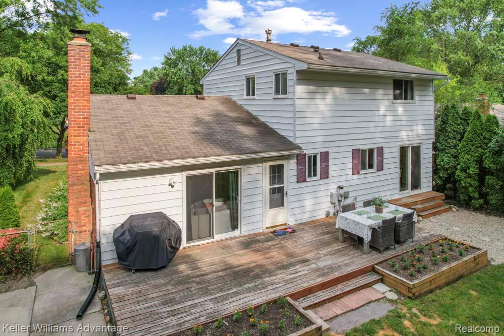 9157 Hackberry Avenue, Plymouth, MI 48170 — Photo 16