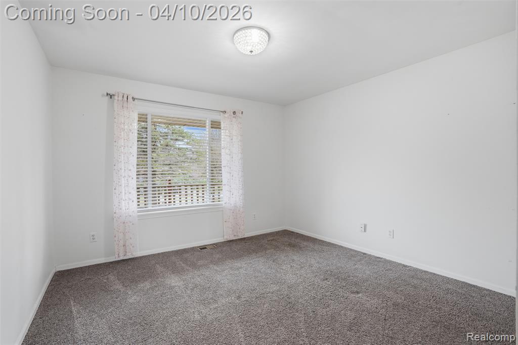 7354 Harrington Drive, Brighton, MI 48116 — Photo 11