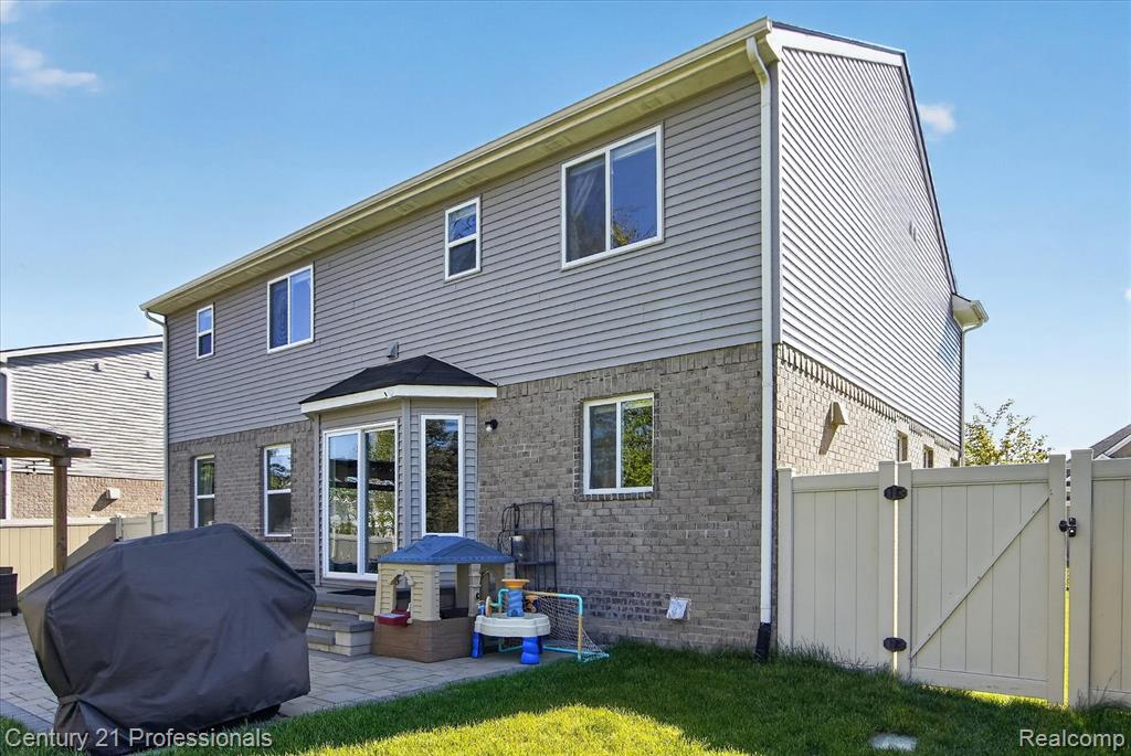 8871 Dover Court, Livonia, MI 48150 — Photo 46