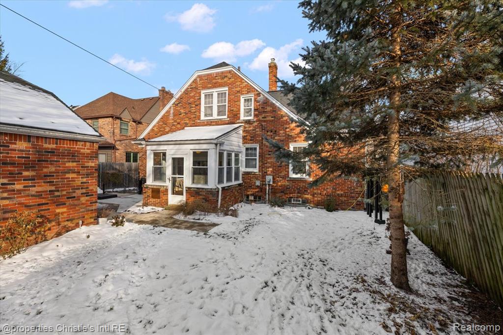 1253 Grayton Street, Grosse Pointe Park, MI 48230 — Photo 31