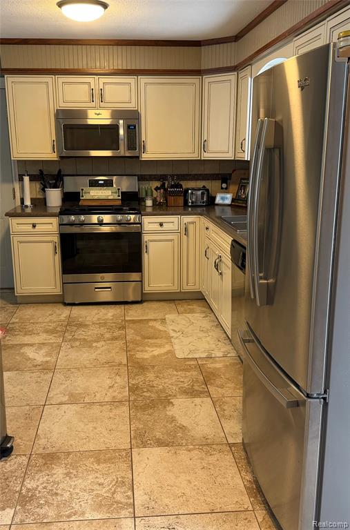 12431 W Townline Road, St. Charles, MI 48655 — Photo 16