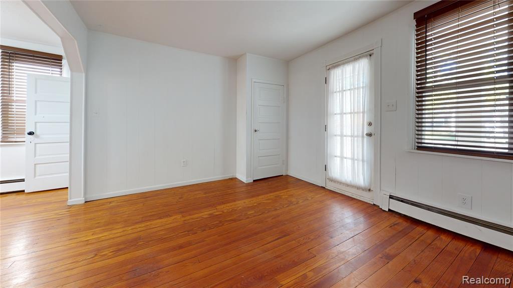 415 Gardenia Avenue, Royal Oak, MI 48067 — Photo 9