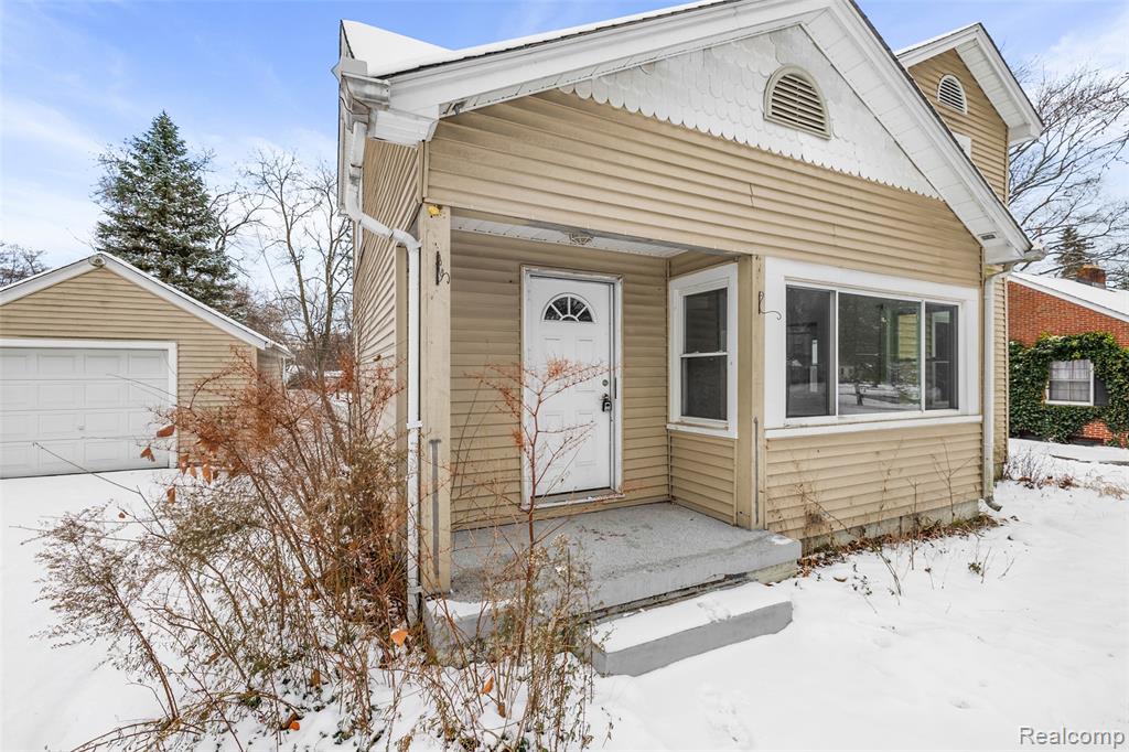 7618 Sylvan Street, Shelby Twp, MI 48317 — Photo 5