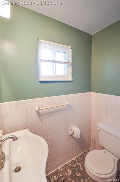 8565 Dale, Center Line, MI 48015 — Photo 21