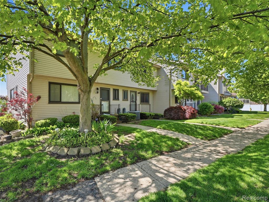 50656 Jefferson Avenue, C7, New Baltimore, MI 48047 — Photo 25