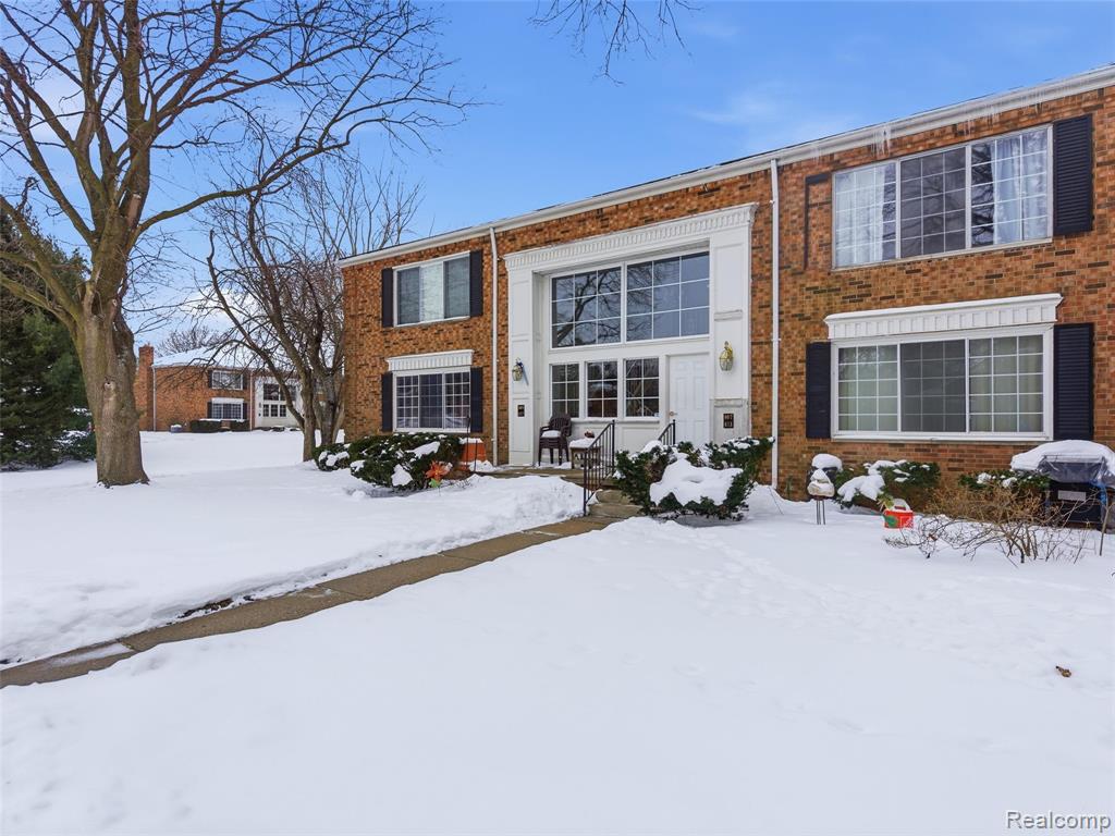 607 E Fox Hills E Drive, Bloomfield Hills, MI 48304 — Photo 29
