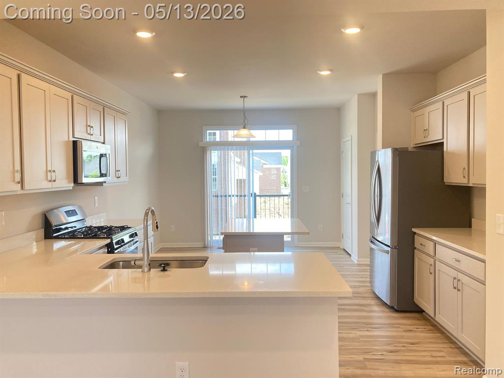 49687 CHERRY HILL Road, Canton, MI 48188 — Photo 9