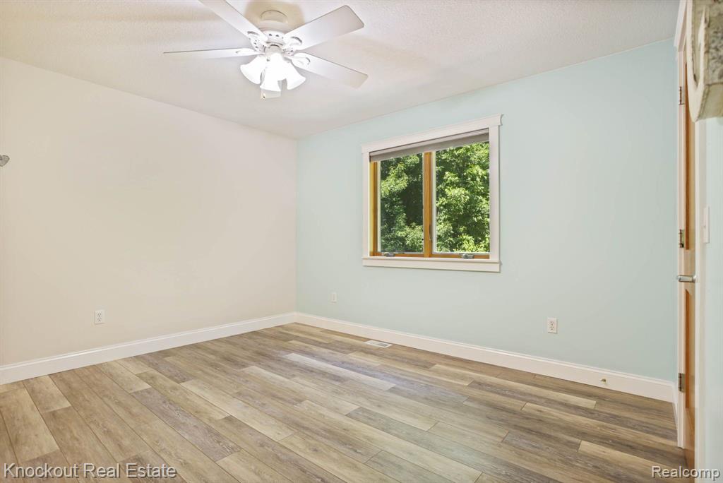 9763 BEECH TREE Lane, Frankenmuth, MI 48734 — Photo 40