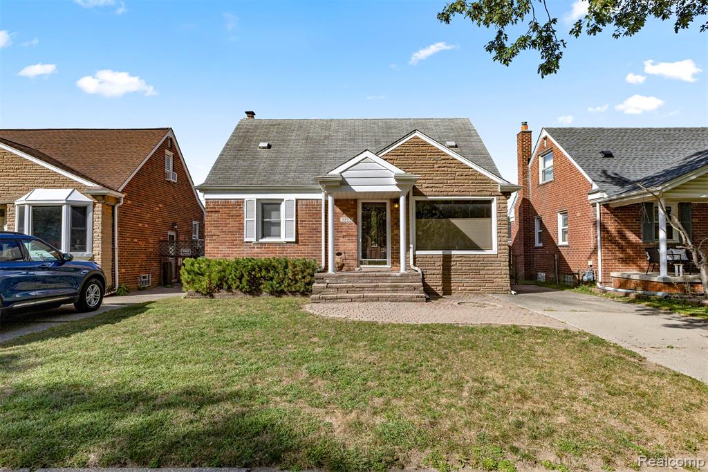 9892 Hubert Avenue, Allen Park, MI 48101 — front exterior