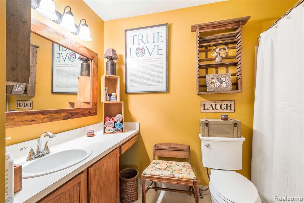 4022 Stonebridge, Holly, MI 48442 — Photo 12