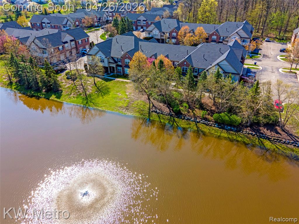 47592 Pembroke Drive, Canton, MI 48188 — Photo 5