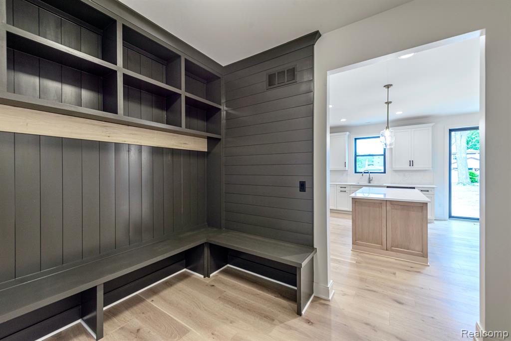 4107 Devon, Royal Oak, MI 48073 — Photo 25