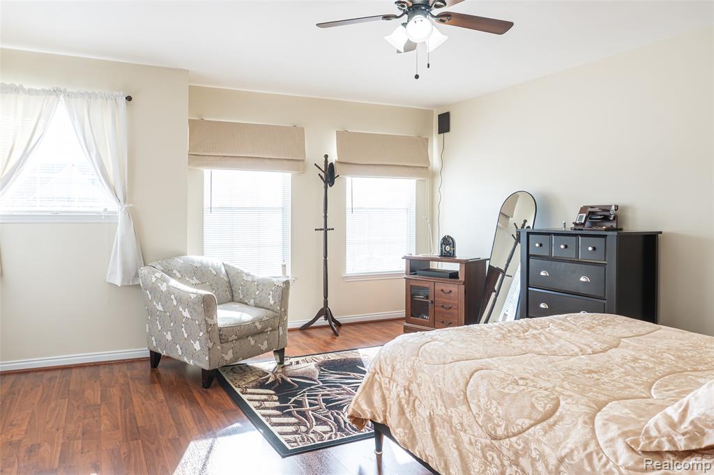 13207 St Ervin Avenue, 26, Detroit, MI 48215 — Photo 24